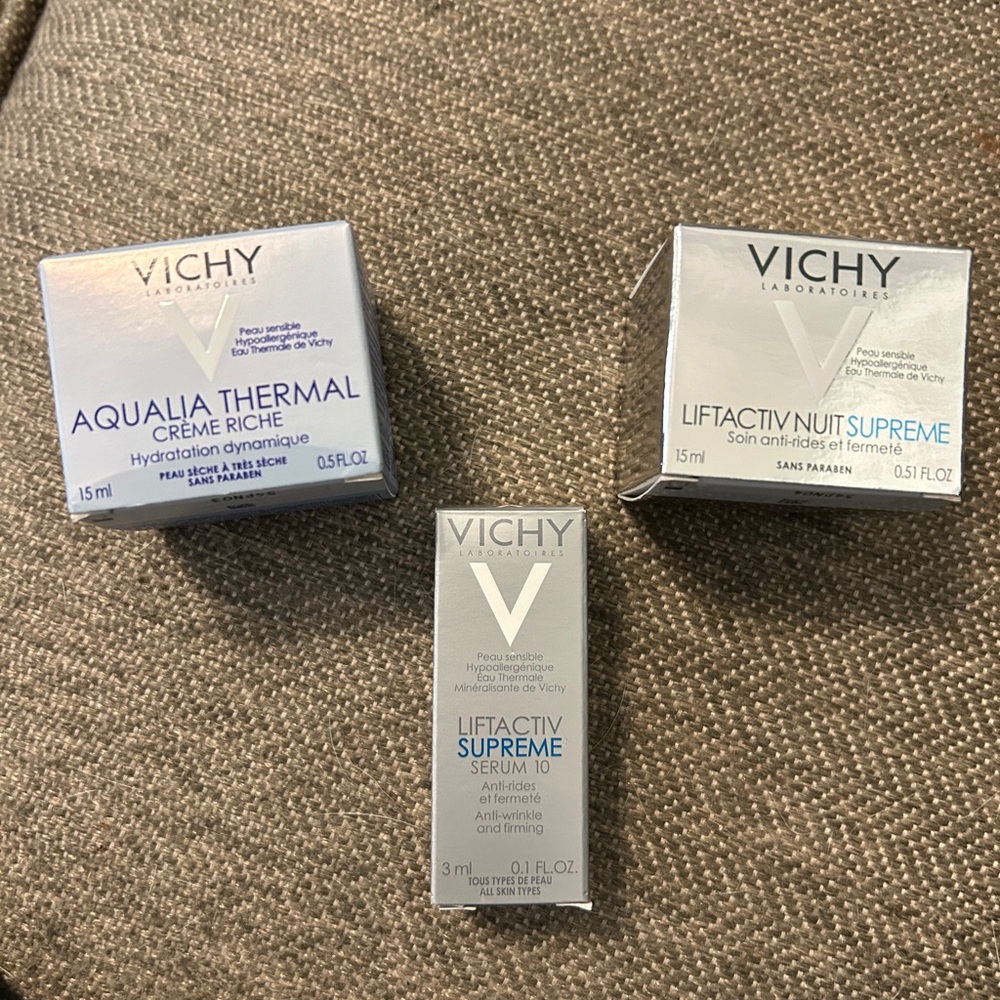 Vichy Skincare Set - Aqualia Thermal and Liftactiv bundle